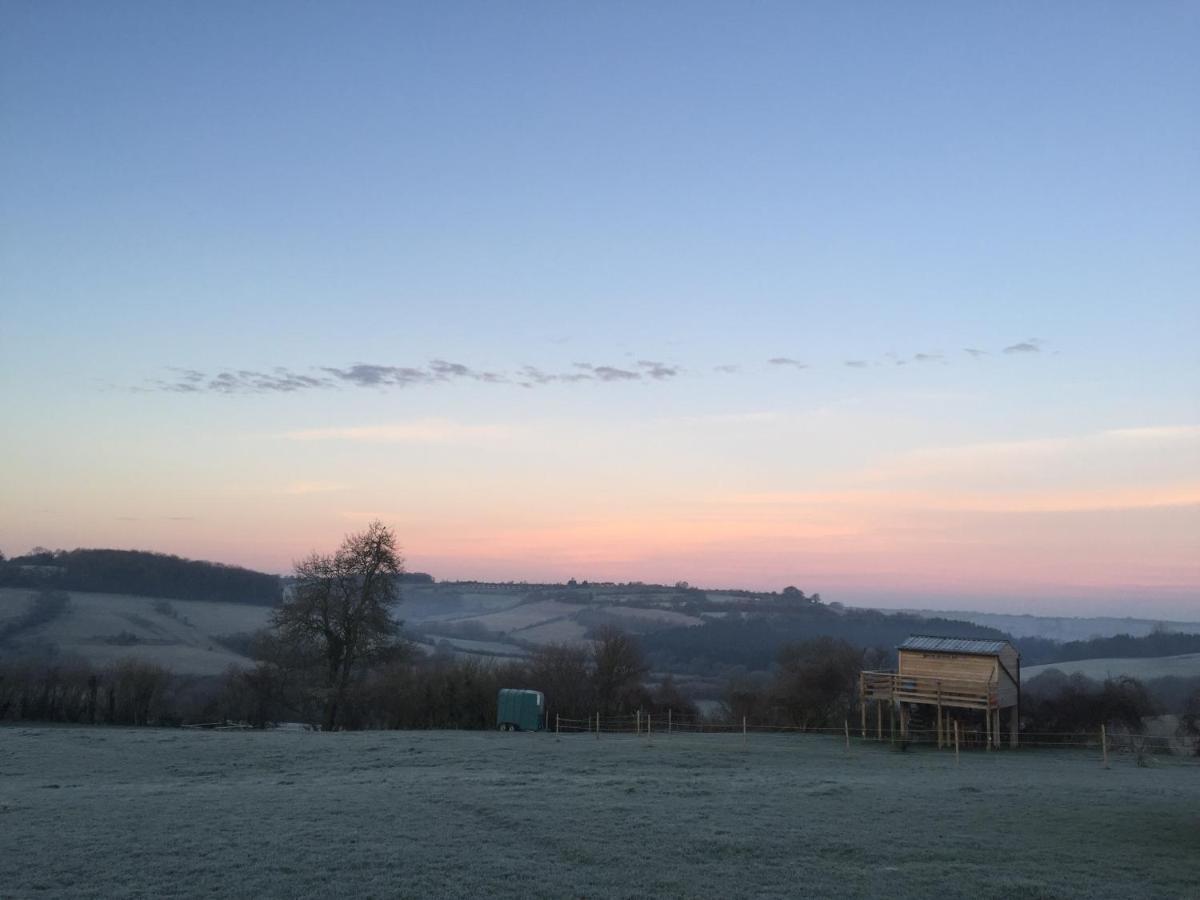 Norwell View Farm Glamping With Hot Tubs Hotel Bath Exterior photo